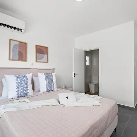 Noessa By Nomads - Walk To Tourist Area * Pafos