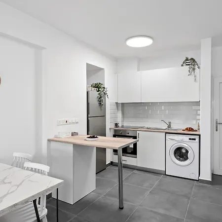 Noessa By Nomads - Walk To Tourist Area *