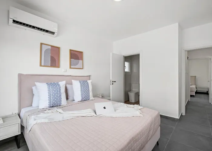 Noessa By Nomads - Walk To Tourist Area * パ フォス